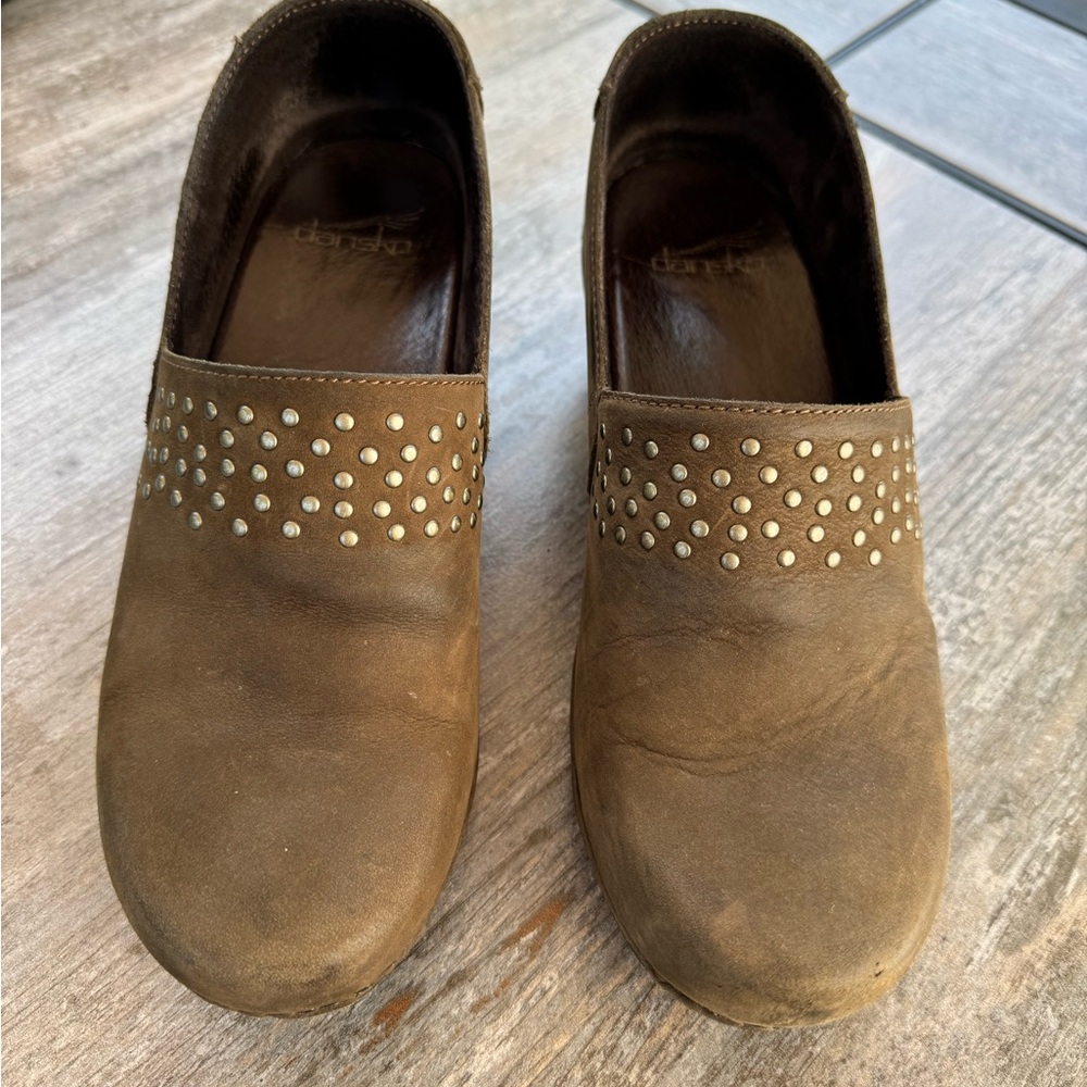 Dansko Mavis Brown leather Studded Women's Shoes EU 39
